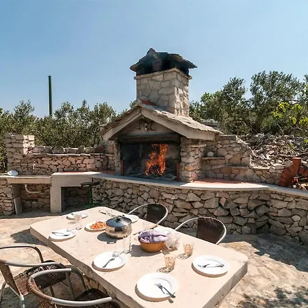Casa de Férias Gorgeous In Povlja (Brac)